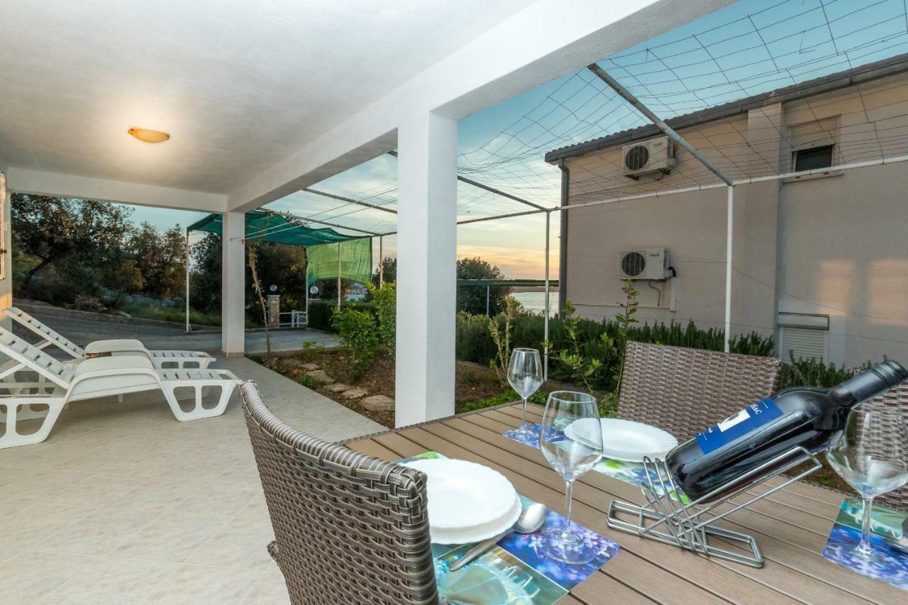 Apartment Ante ราชานิ ภายนอก รูปภาพ