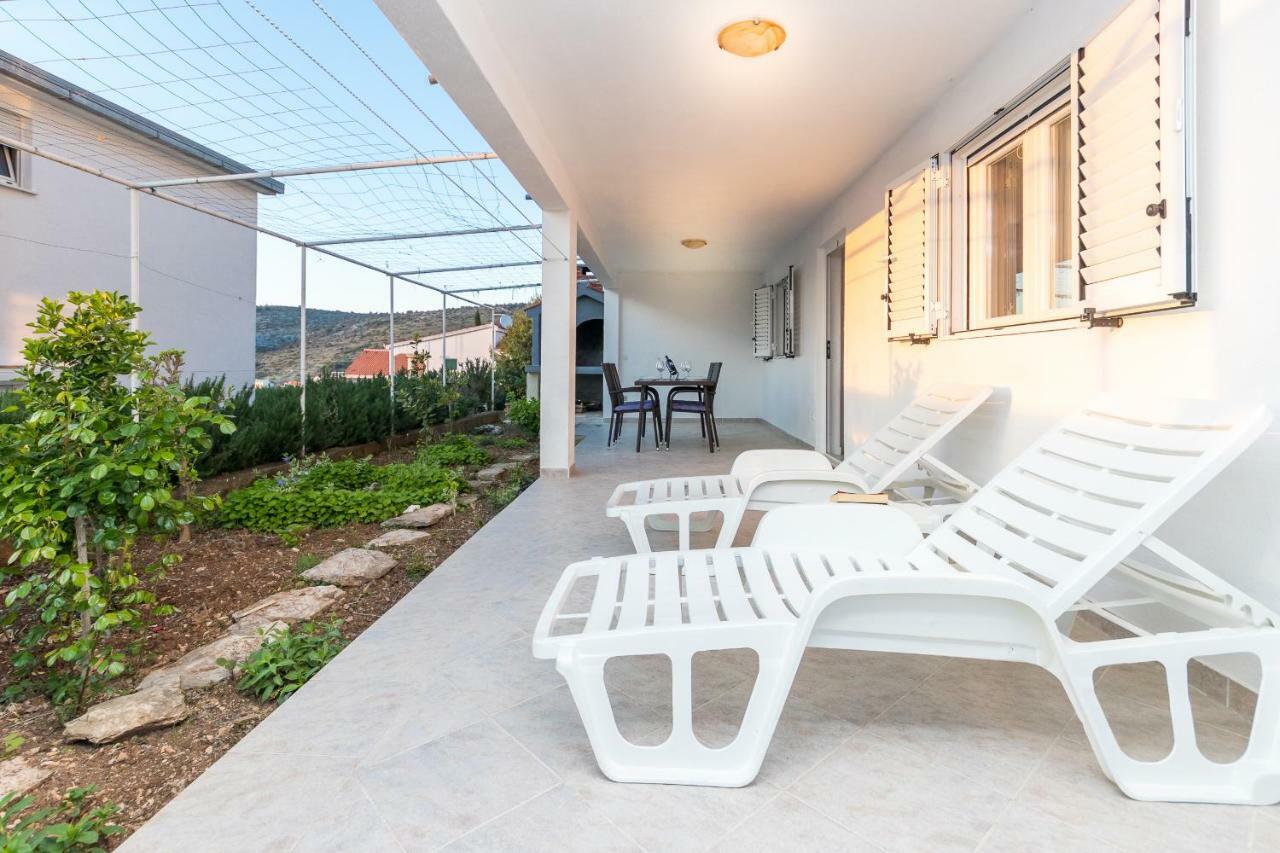 Apartment Ante ราชานิ ภายนอก รูปภาพ
